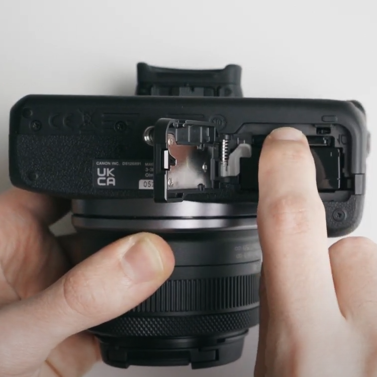 HowTo-RemoveTheSDCard.png