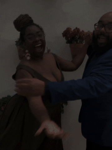 WhatToKnow-VideoBasedCapturesNotAsClearAsPhotos.gif